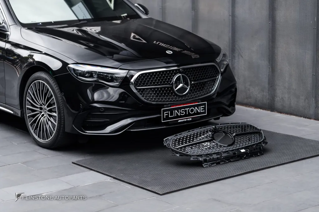 Mercedes Benz W214 กระจัง LED แท้