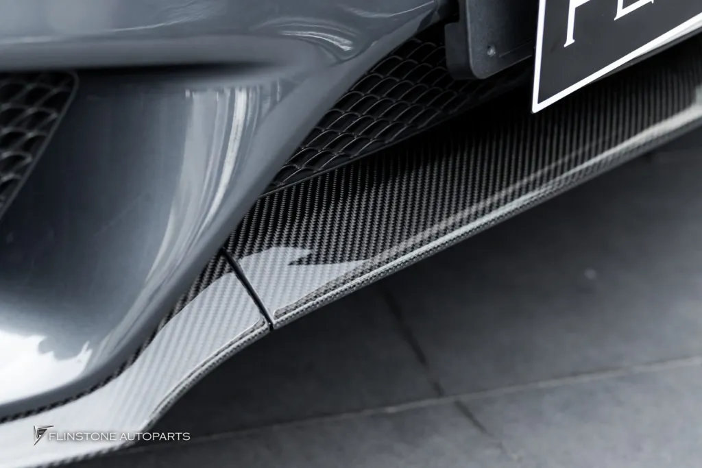 Mercedes Benz W205 Lip