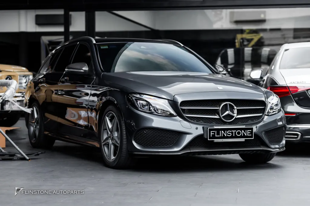 Mercedes Benz W205 Lip