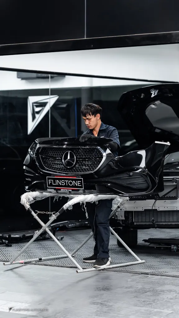 Mercedes Benz W214 กระจัง LED แท้