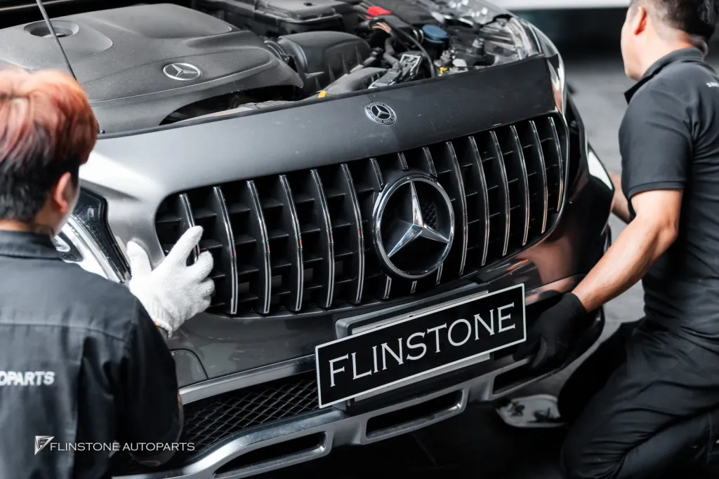 Mercedes Benz Gla กระจัง