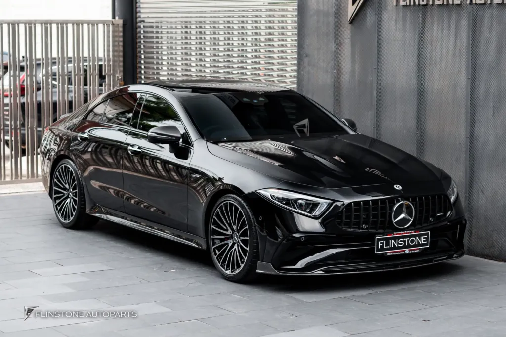 Mercedes Benz Cls พาร์ทคาร์บอนรอบคัน เบรค