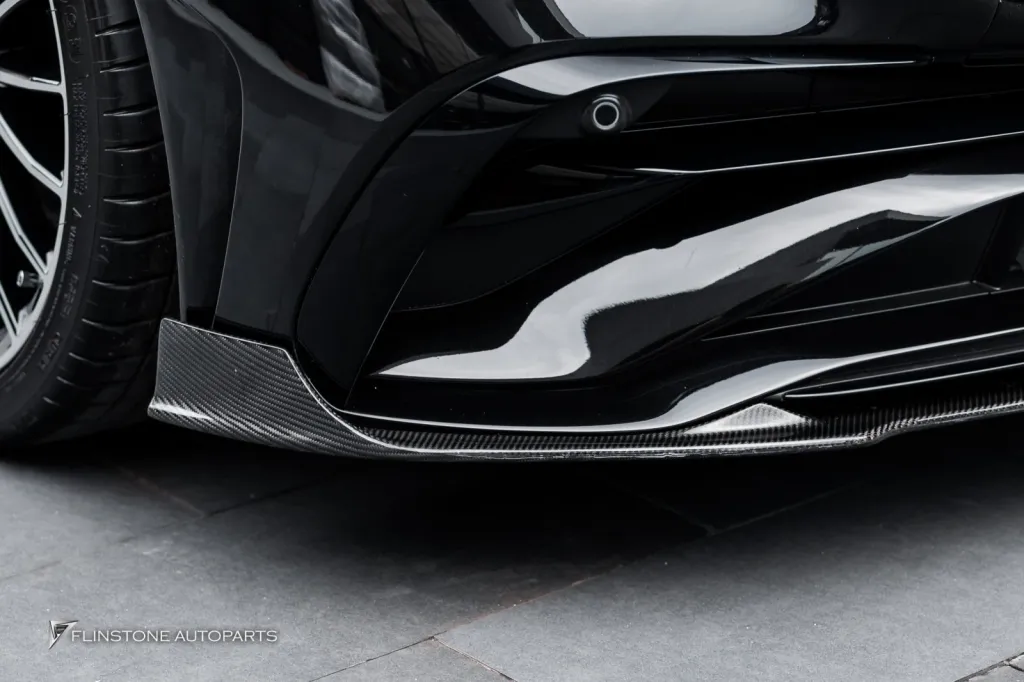 Mercedes Benz Cls พาร์ทคาร์บอนรอบคัน เบรค