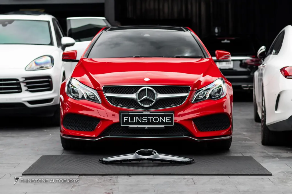 Mercedes Benz W207 กระจังแท้
