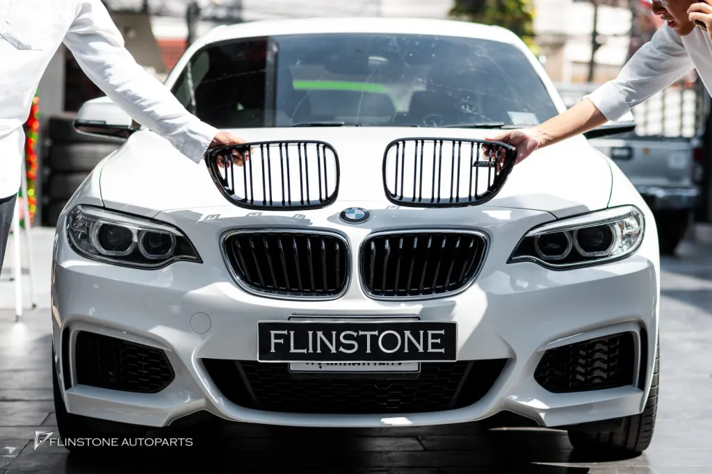 BMW M2 กระจัง