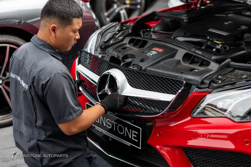 Mercedes Benz W207 กระจังแท้