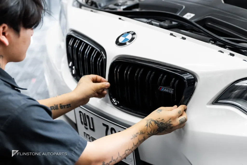 BMW M2 กระจัง