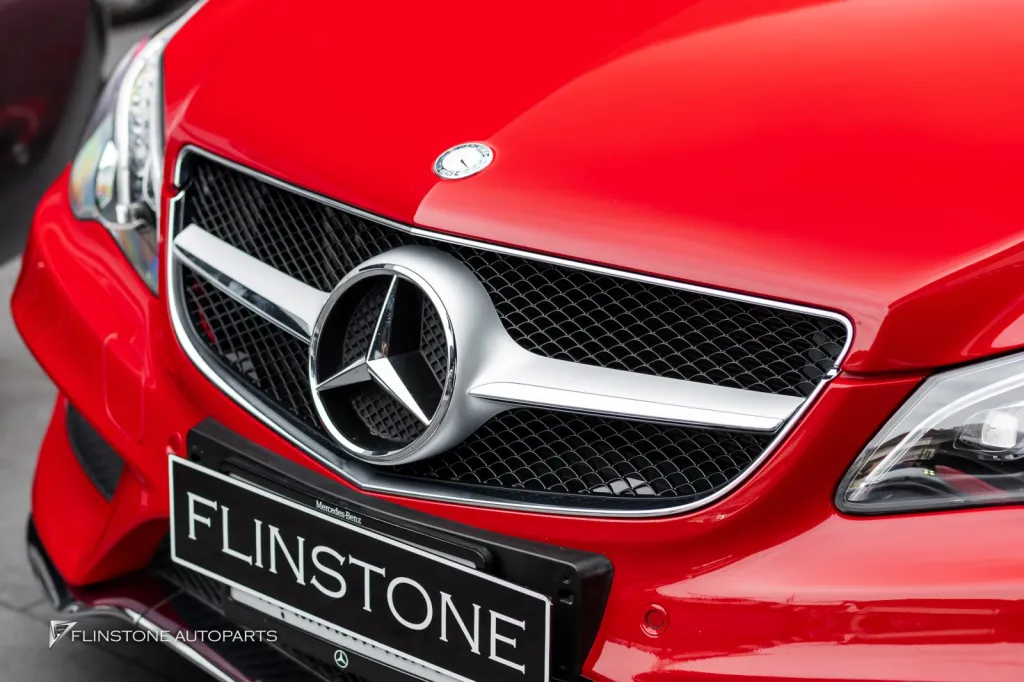 Mercedes Benz W207 กระจังแท้