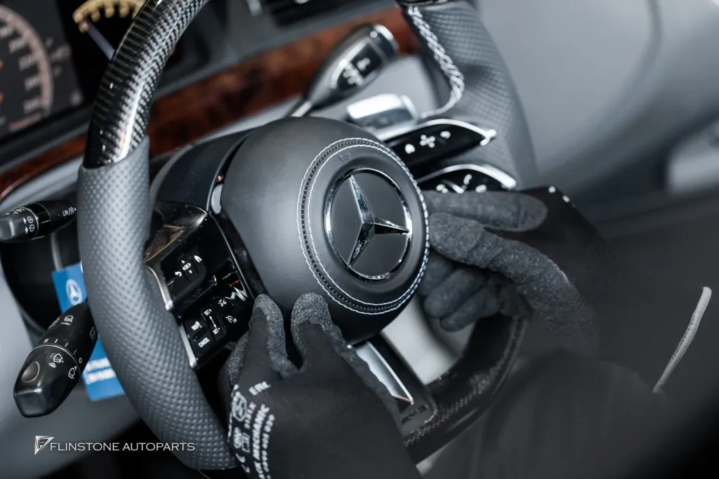 Mercedes Benz W221 S65 พวงมาลัย โลโก้