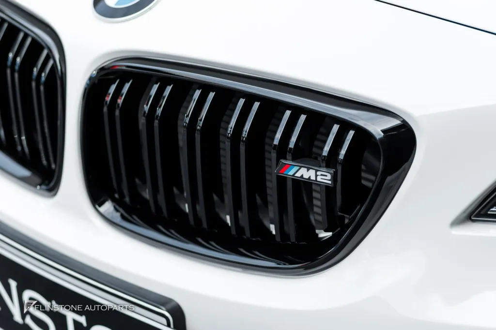 BMW M2 กระจัง