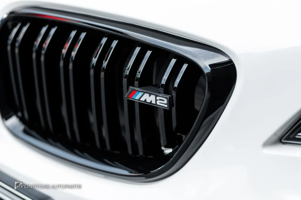 BMW M2 กระจัง