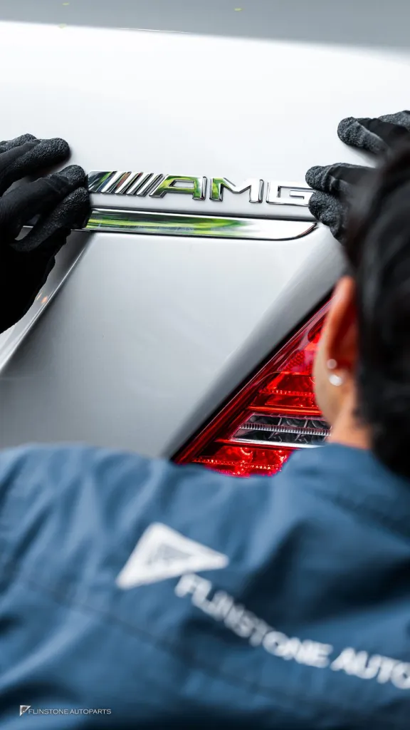 Mercedes Benz W221 S65 พวงมาลัย โลโก้