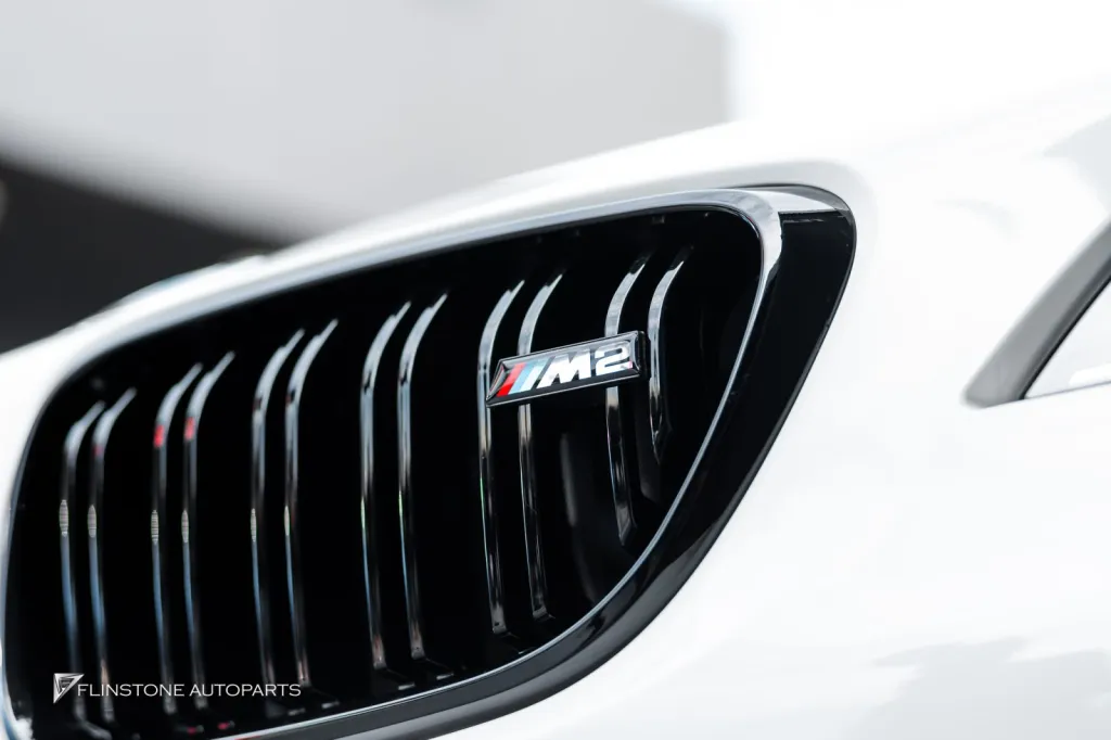 BMW M2 กระจัง