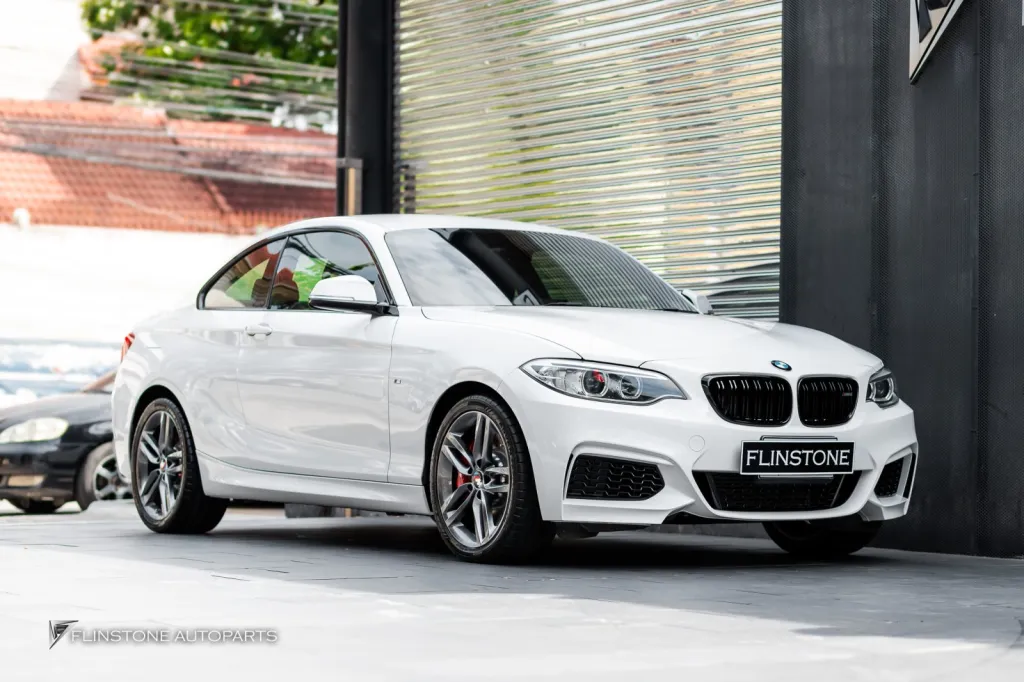 BMW M2 กระจัง