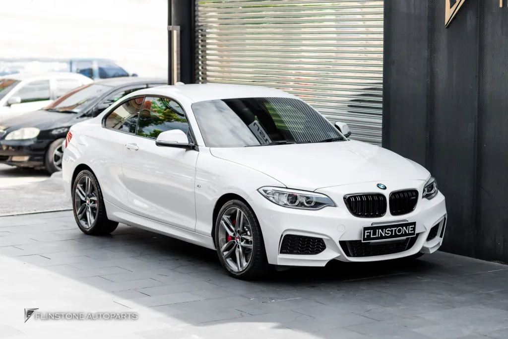 BMW M2 กระจัง