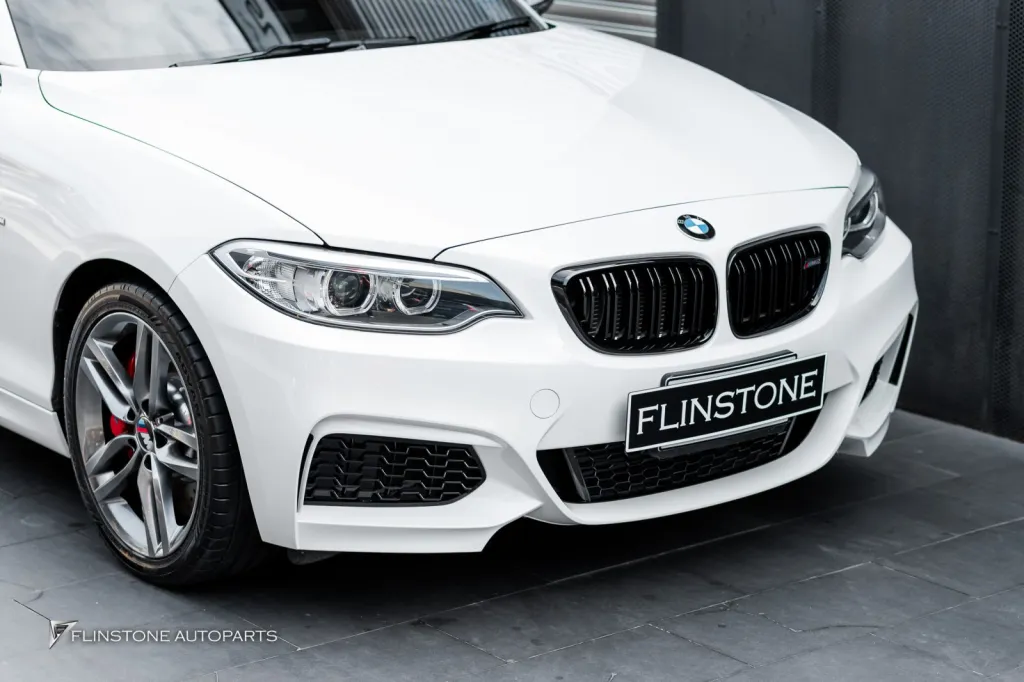 BMW M2 กระจัง