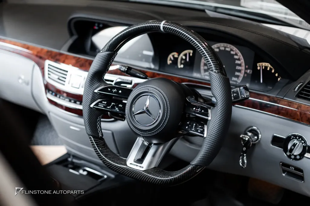 Mercedes Benz W221 S65 พวงมาลัย โลโก้