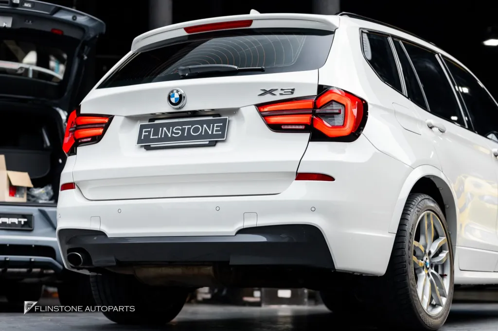 BMW X3 F25 ไฟท้าย