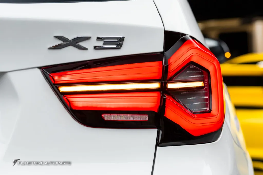 BMW X3 F25 ไฟท้าย