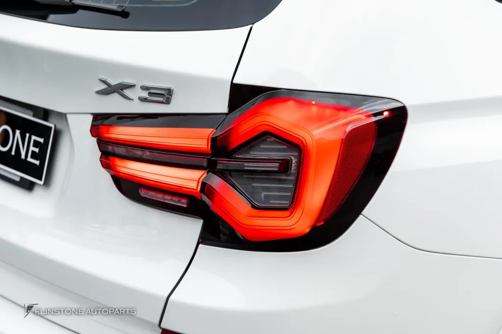 BMW X3 F25 ไฟท้าย