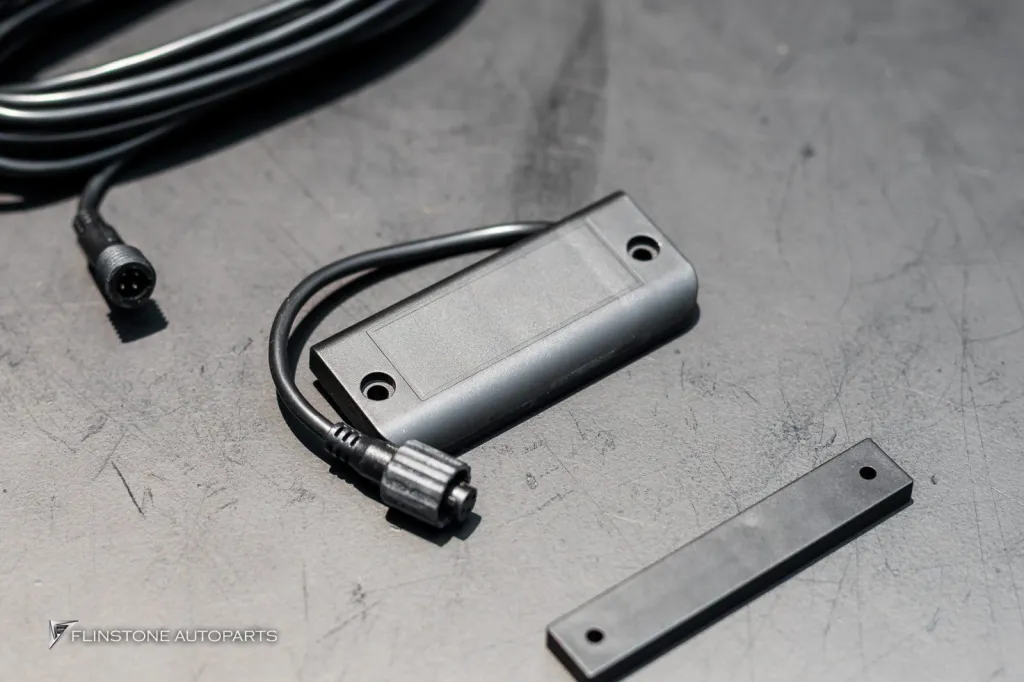 Mercedes Benz Gla Kick Censor
