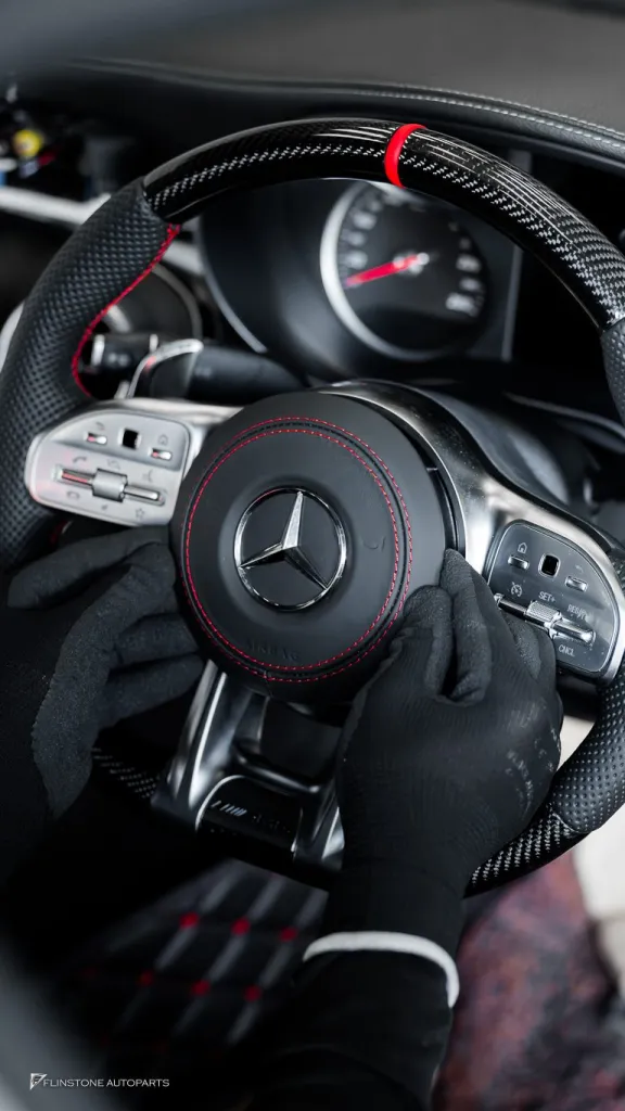 Mercedes Benz C300 Centre Screen Steering Wheel