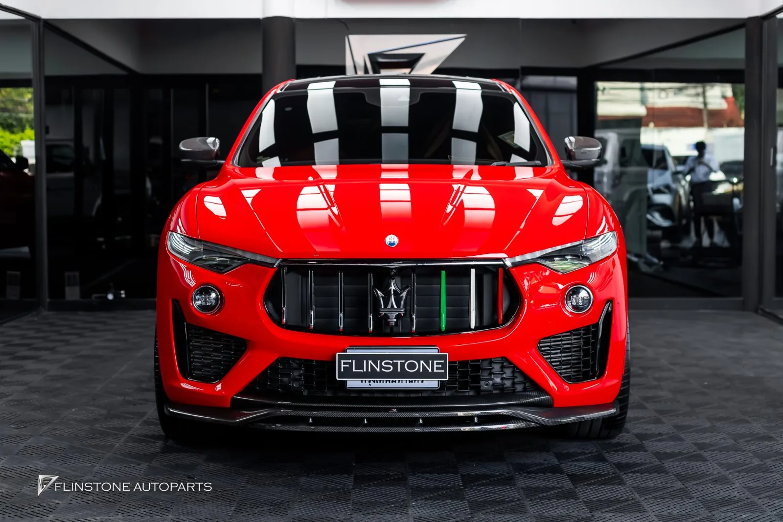 Maserati levante ล้อ Center lock Usus Downpipe Usus พาร์ทคาร์บอน Maxton Design กล่องจูน