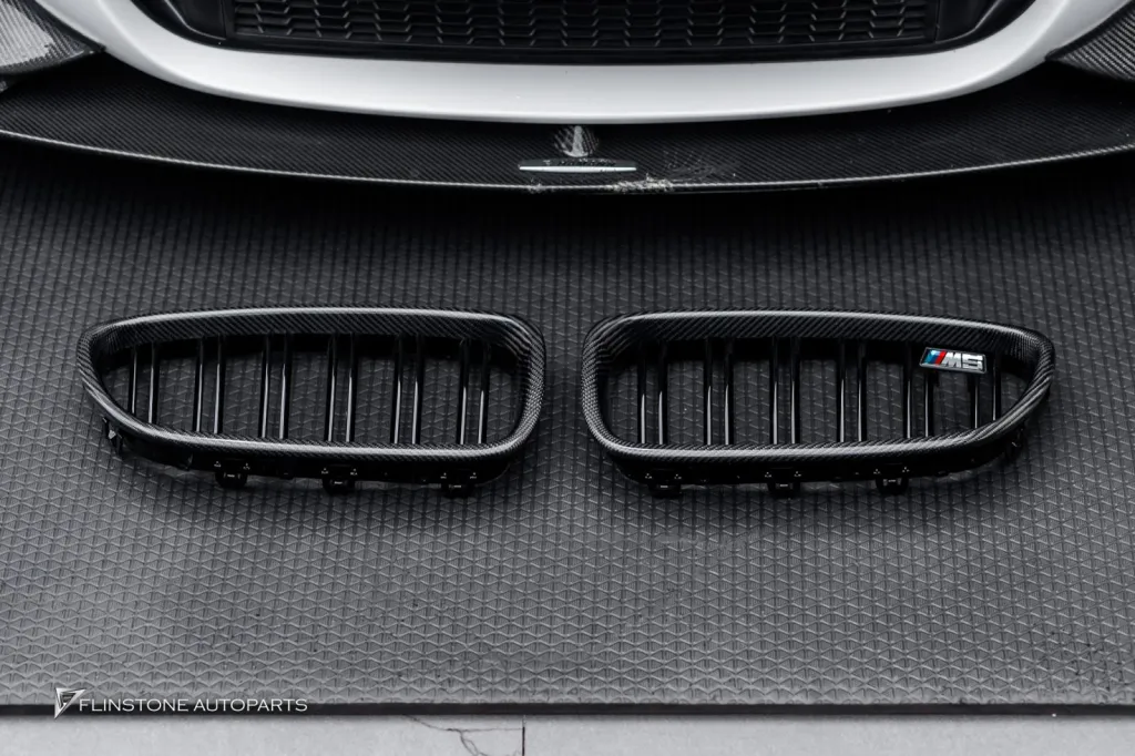 BMW F10 กระจัง