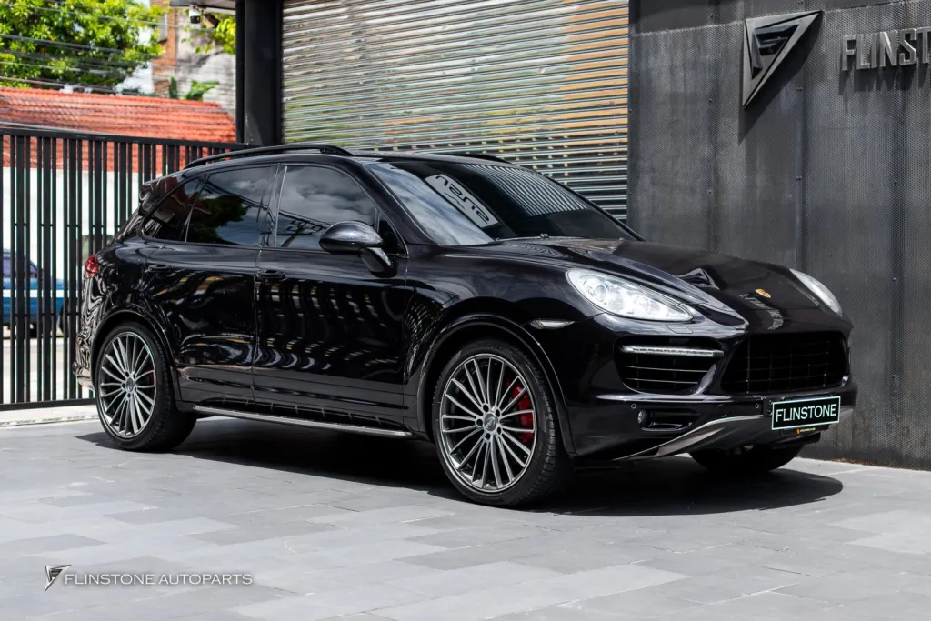 Porsche Cayenne สปอยเลอร์ (รูปรวม)