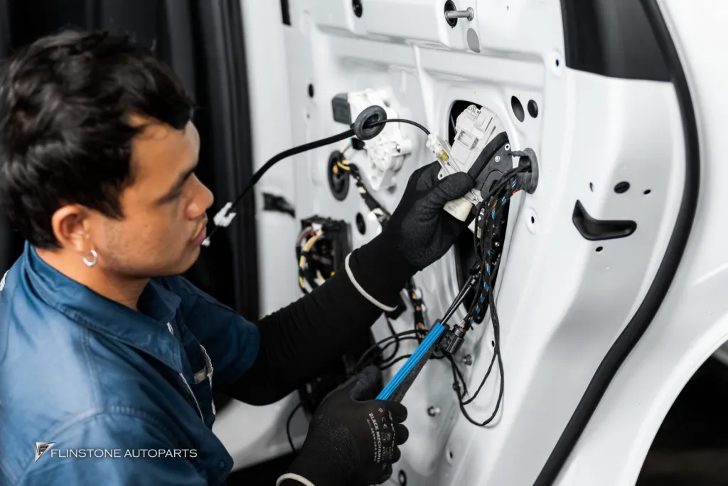 Porsche Cayenne E3 Suv Keyless ประตูดูดแท้