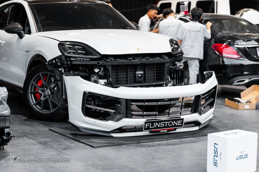Porsche Cayenne 碳纤维前通风口