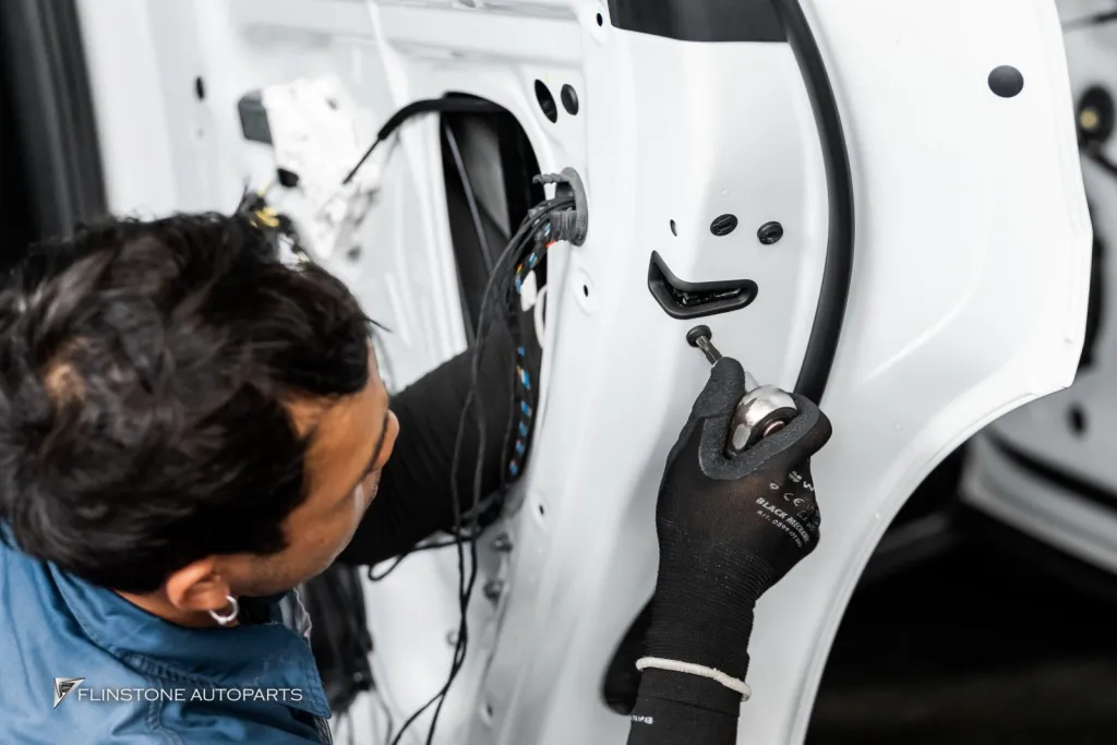 Porsche Cayenne E3 Suv Keyless ประตูดูดแท้
