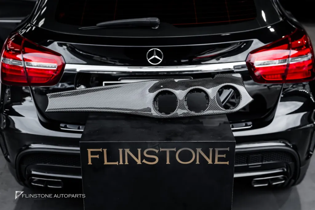 Mercedes Benz A45 碳纤维中控台