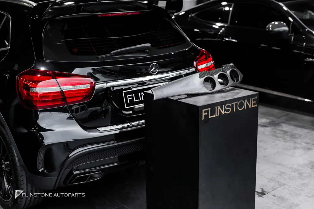 Mercedes Benz A45 碳纤维中控台