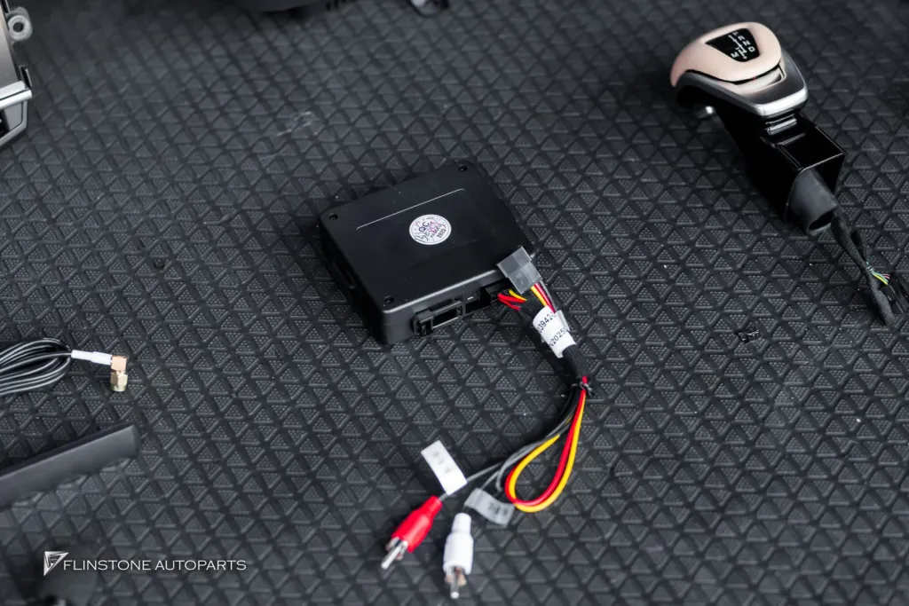 Porsche Panamera จอ Dual Screen พวงมาลัย ช่องแอร์