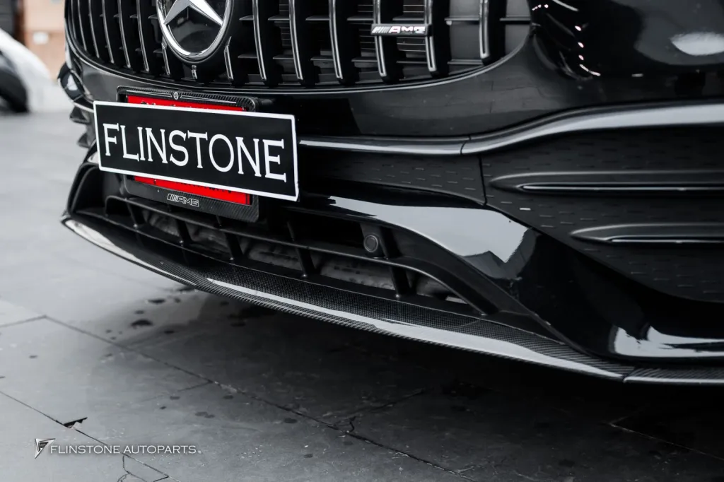 Mercedes Benz Gla พาร์ทคาร์บอนรอบคัน