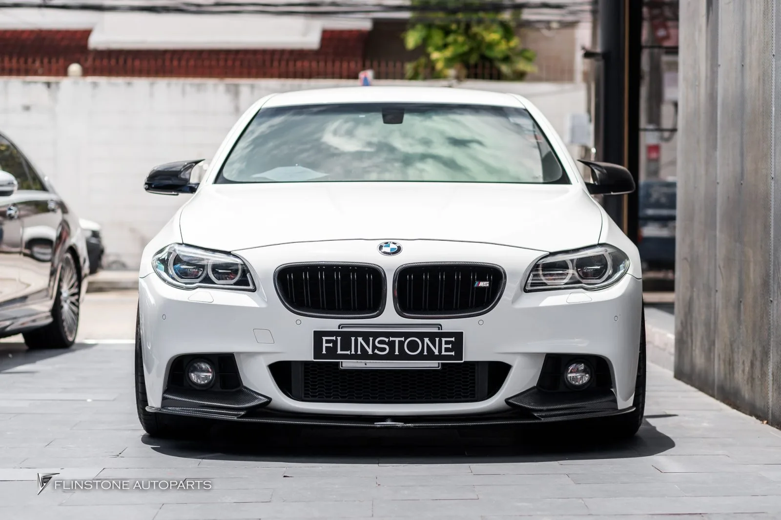 BMW F10 กระจัง