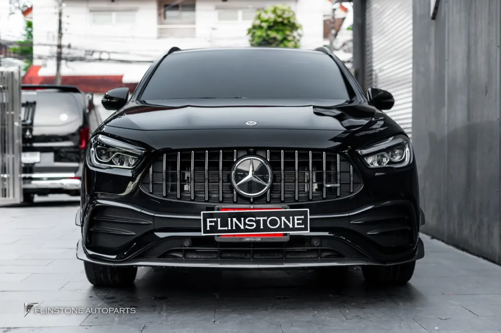 Mercedes Benz Gla พาร์ทคาร์บอนรอบคัน