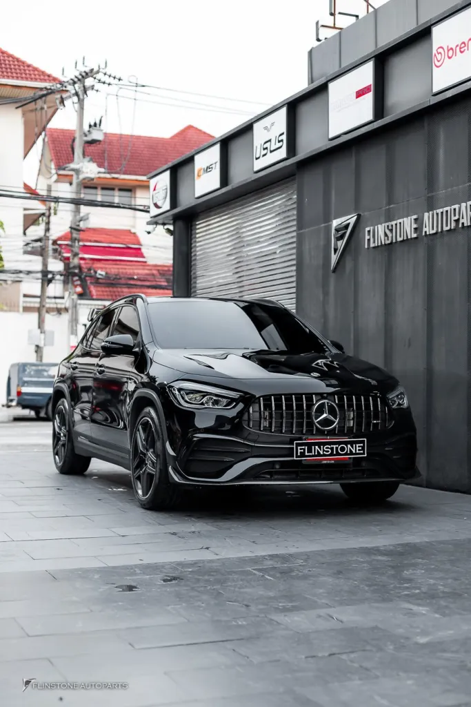 Mercedes Benz Gla พาร์ทคาร์บอนรอบคัน