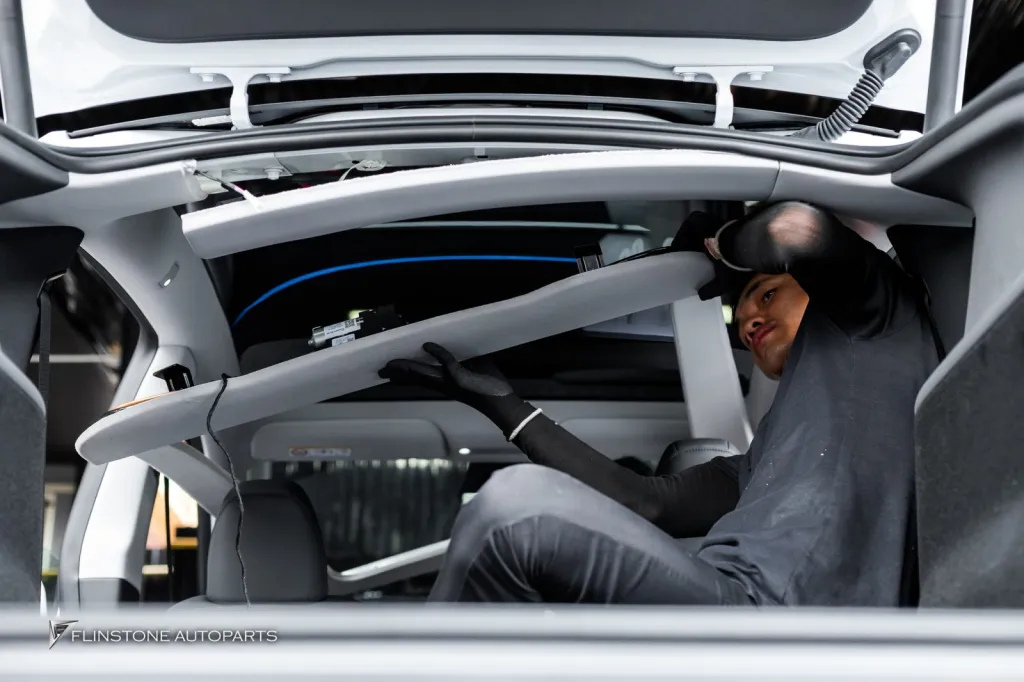 Tesla Juniper ชุดพาร์ท BSKT ม่านไฟฟ้า ประตูดูด
