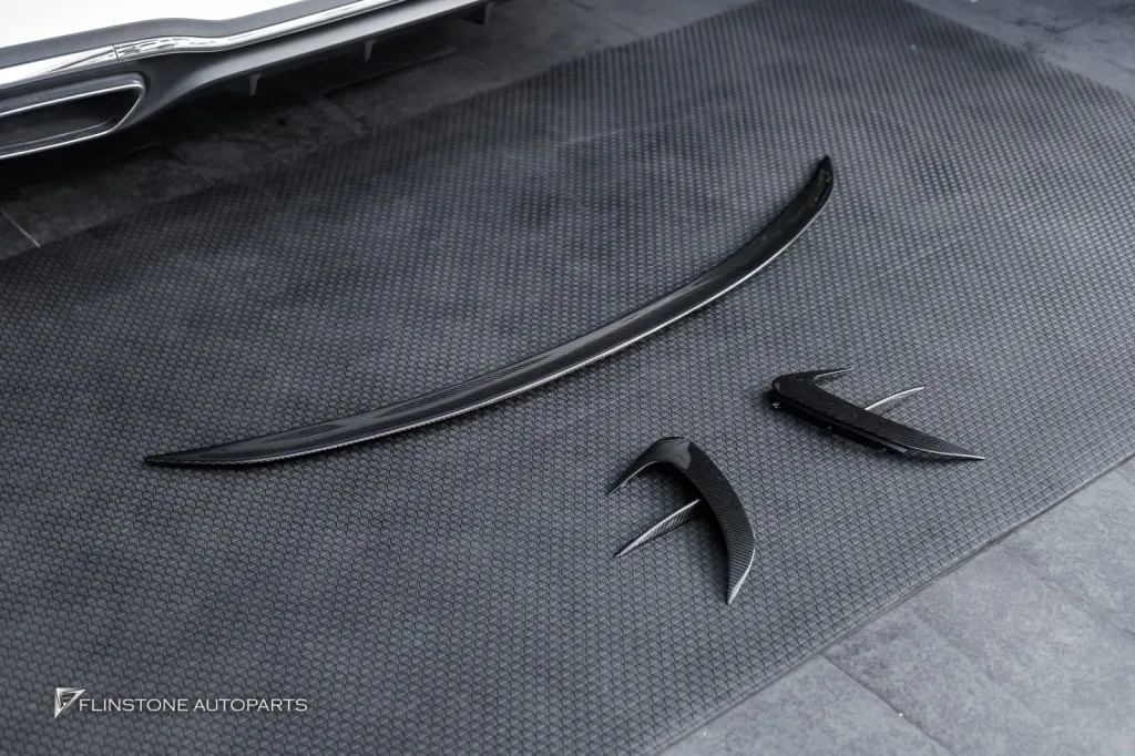 Mercedes Benz W206 ช่องลมคาร์บอน