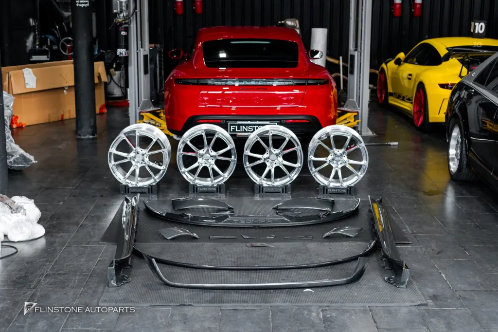 Porsche Taycan GTS 碳纤维部件轮毂 Techart
