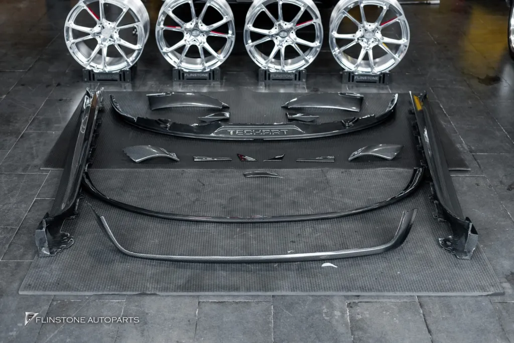 Porsche Taycan GTS 碳纤维部件轮毂 Techart