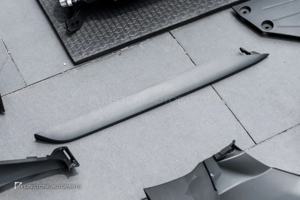 Porsche Cayenne Full Body Kit Exhaust Pipe Wheels Usus
