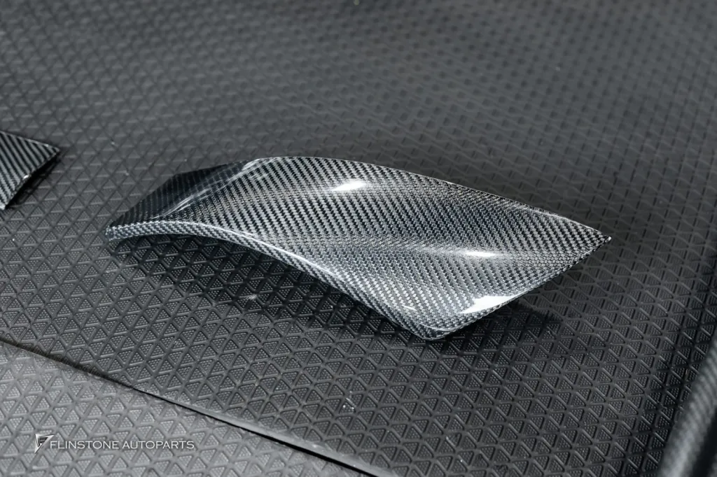 Porsche Taycan GTS 碳纤维部件轮毂 Techart