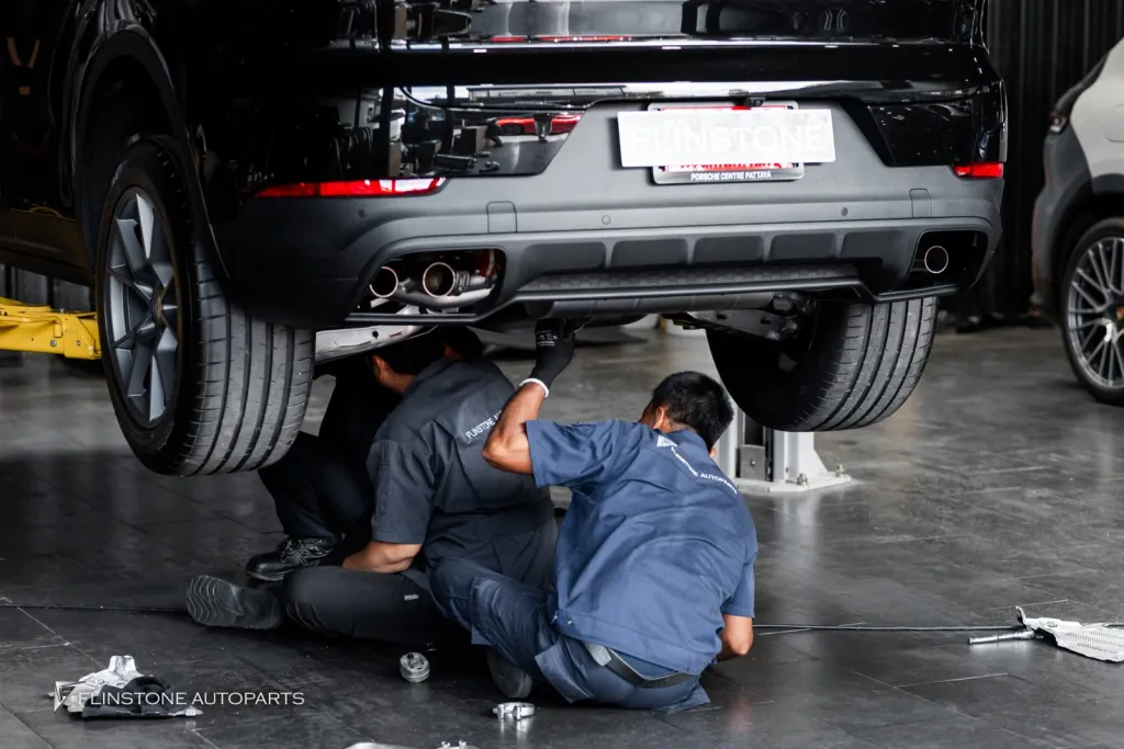 Porsche Cayenne 排气管 Akrapovic