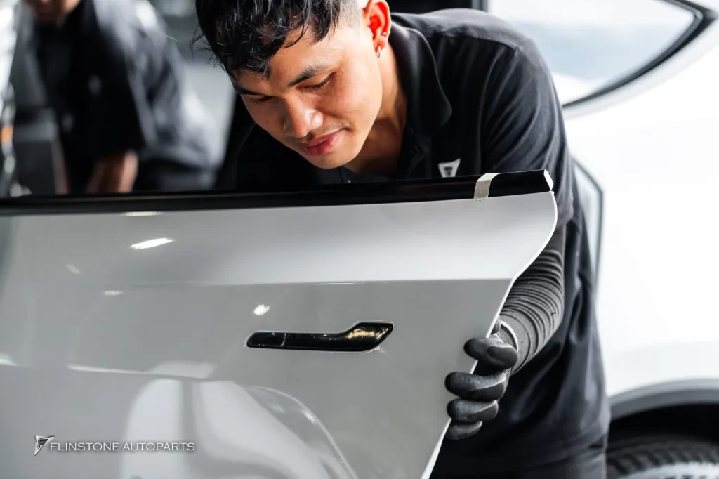 Tesla Juniper ชุดพาร์ท BSKT ม่านไฟฟ้า ประตูดูด