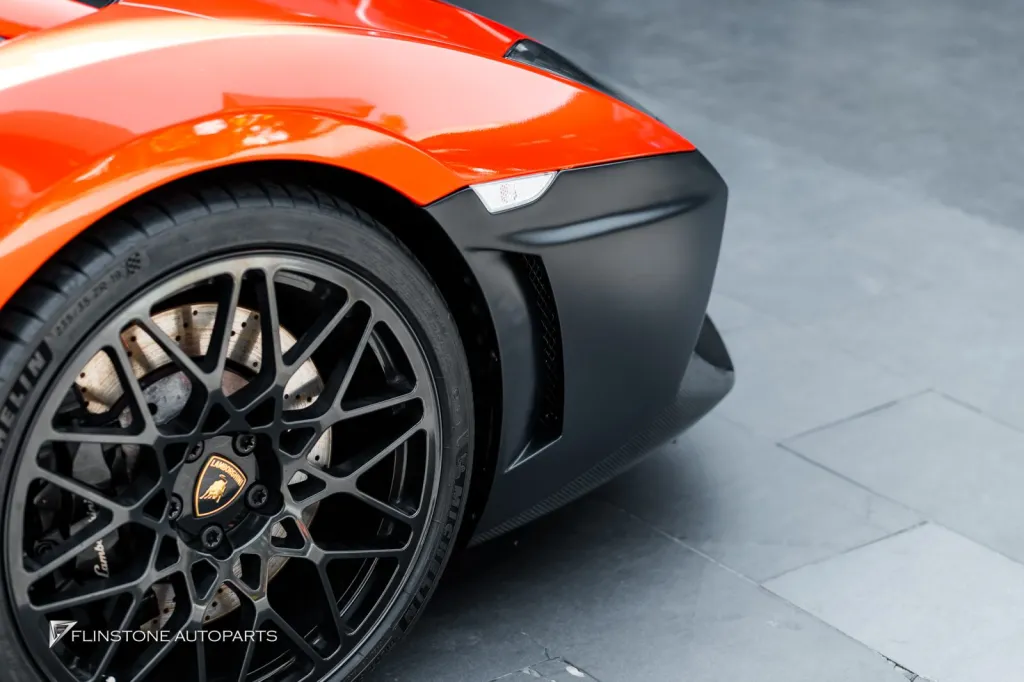 Lamborghini Gallado กันชนหน้า ดิฟ สเกิร์ต ปลายท่อ