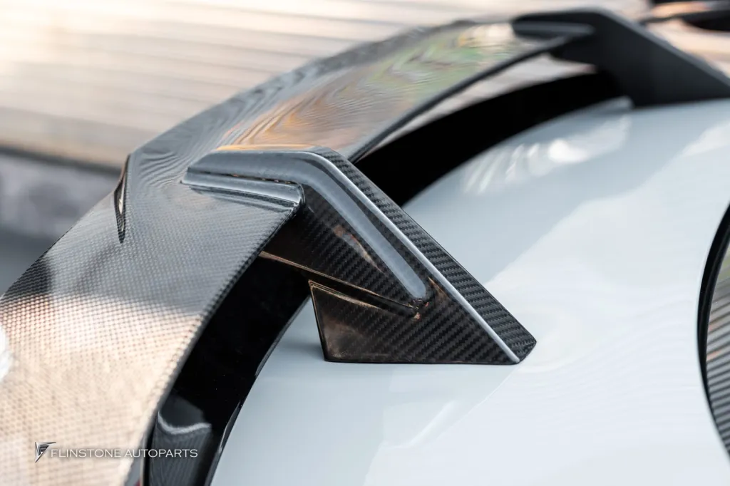 Mercedes Benz Cls 53 สปอยเลอร์ Usus