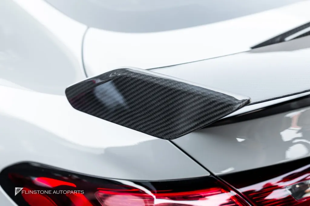 Mercedes Benz Cls 53 สปอยเลอร์ Usus